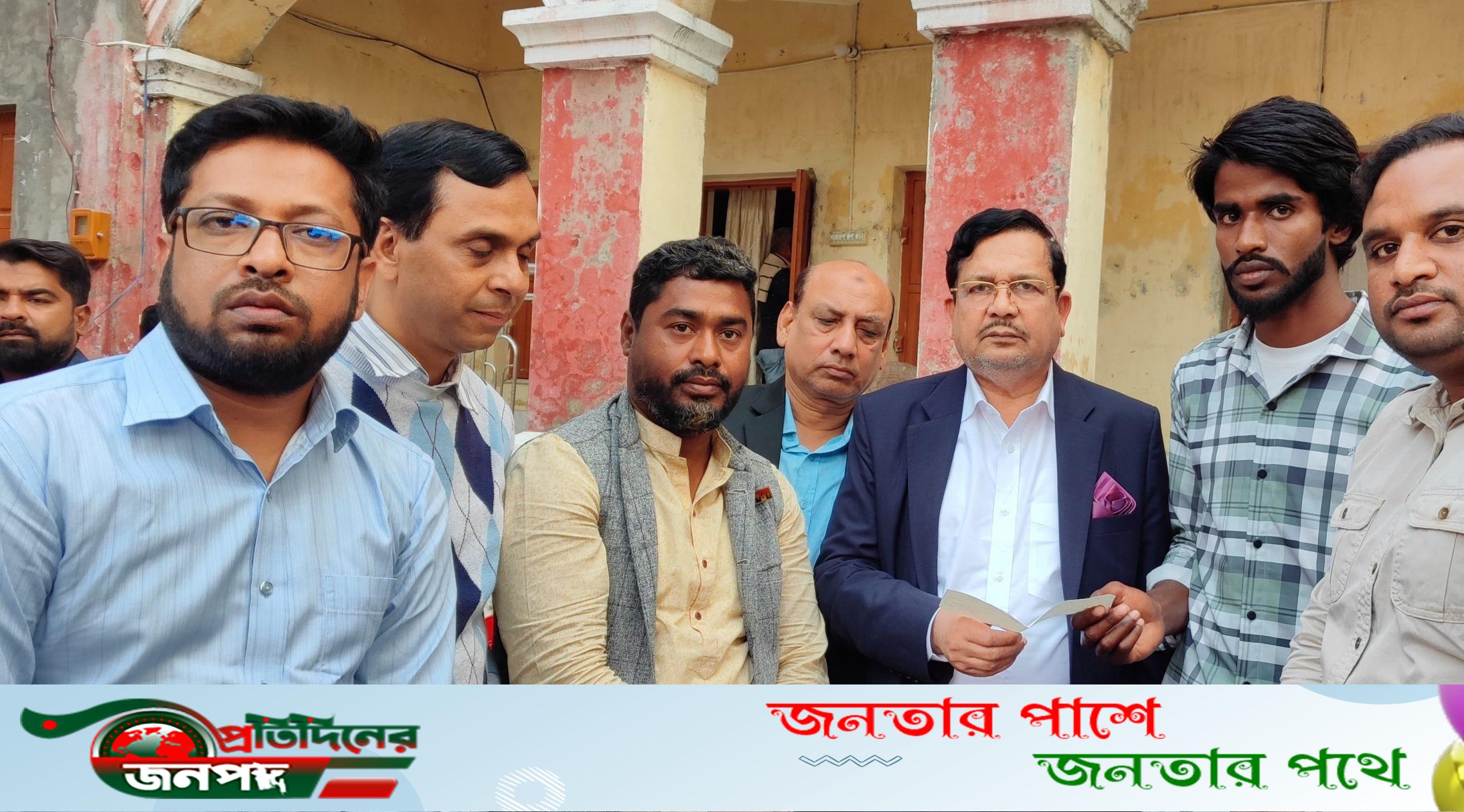 হৃদরোগে আক্রান্ত ছাত্রদল নেতার পাশে দাঁড়ালেন শিমুল বিশ্বাস