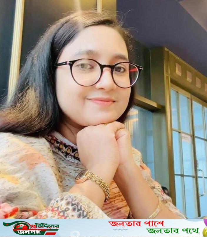 শিক্ষিকা ভাঙ্গুড়ার, থাকেন ঢাকায়